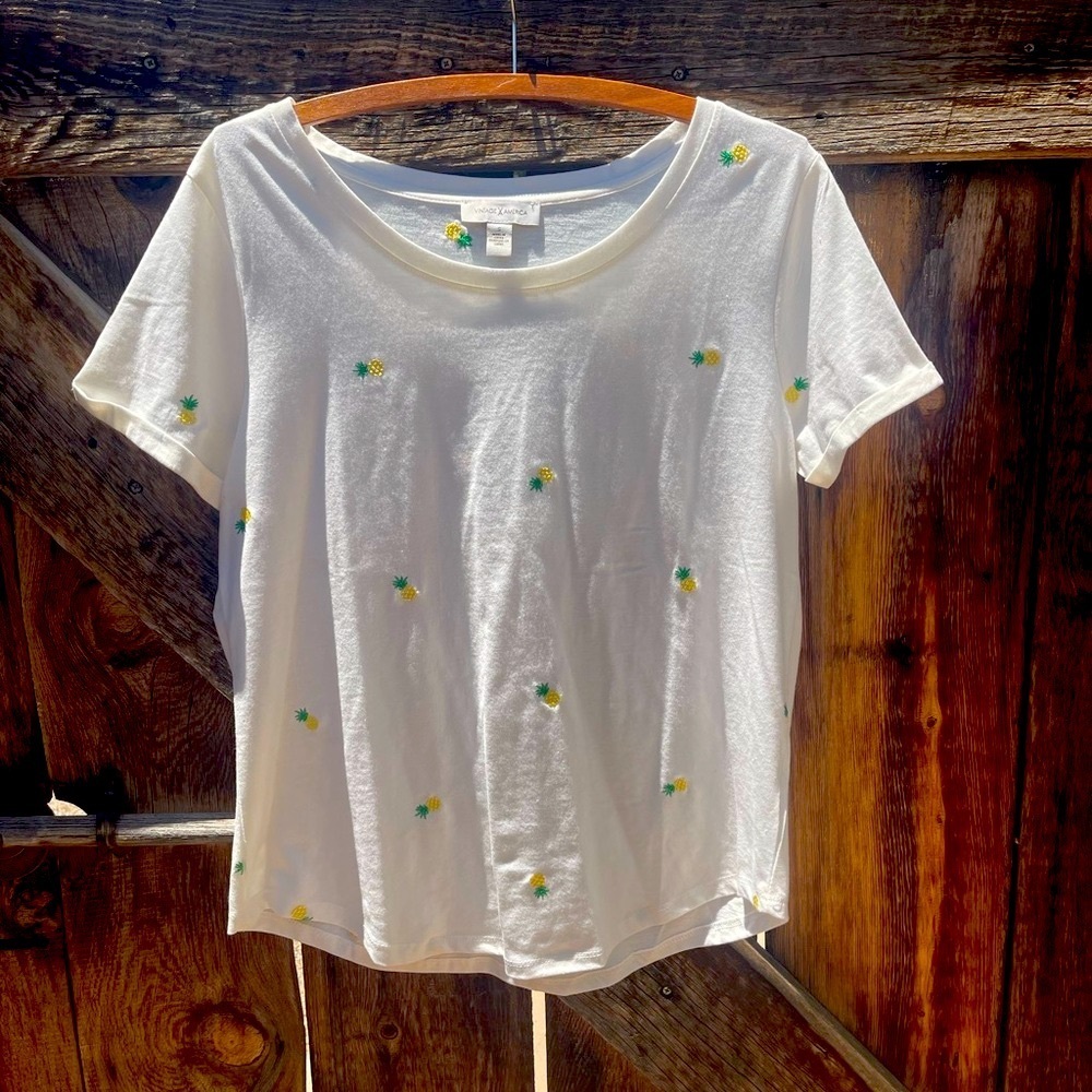 Vintage America Embroidered Lemon White and Yellow Relaxed Short Sleeve Tee - Picture 2 of 6
